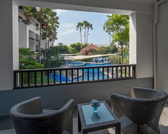 Prime Plaza Suites Sanur - Bali - Denpasar - Parveke