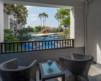 Prime Plaza Suites Sanur - Bali - Denpasar - Balkong