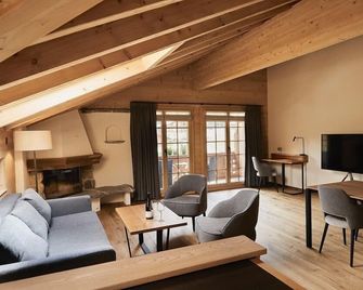 Hotel Alpenland - Gstaad - Wohnzimmer