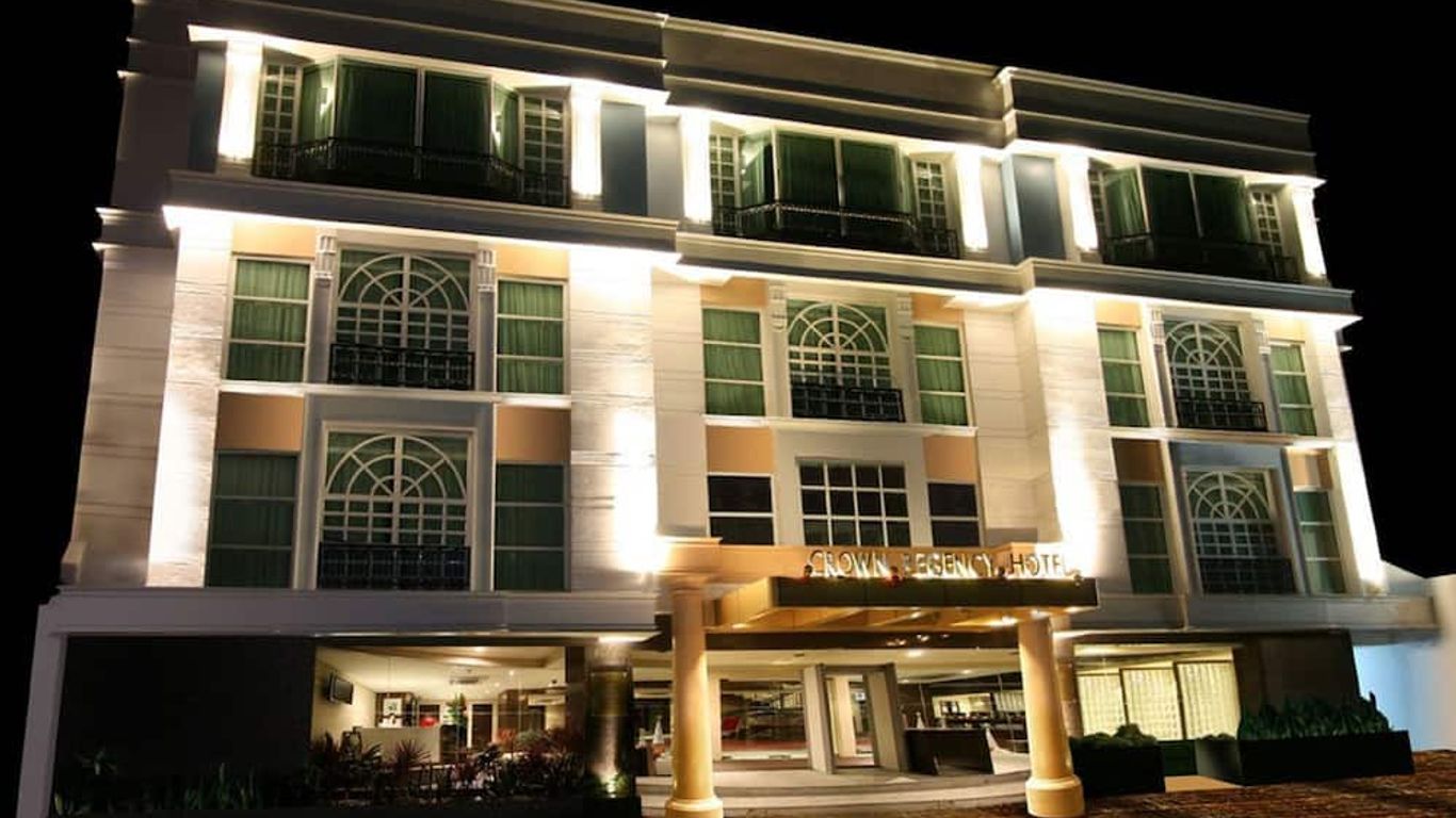 Crown Regency Hotel Makati