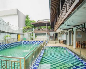 Townhouse Oak Ilir Timur I Near Ptc Mall - Palembang - Pileta