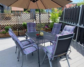 Cosy holiday home in Wernigerode with large terrace - Wernigerode - Patio