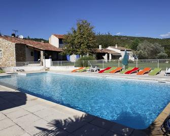 Traditional Provencal farmhouse with a pool - Villecroze - Piscine