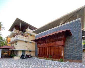 Coral Cove Beach Resort - Varkala - Budova