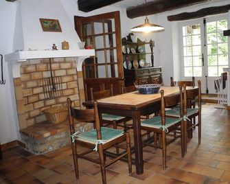 Large Stone House With Flair In Drôme Provençale - Mollans-sur-Ouvèze - Dining room