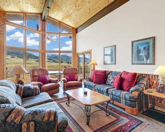 220 Starlight Circle - Creede - Sala de estar