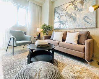 Lafayette Park Square - Iloilo City - Living room