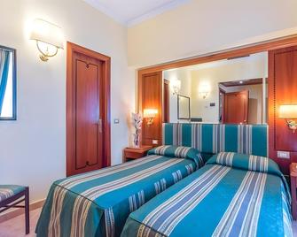 Raeli Hotel Lux - Rome - Bedroom