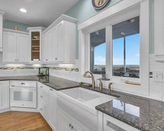 Turtle Watch Too by Oak Island Accommodations - Caswell Beach - Kitchen