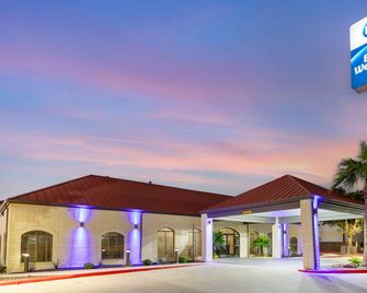 Best Western near Lackland AFB/SeaWorld - San Antonio - Edificio