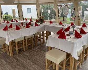 Hotel & Restaurant Hanse Kogge - Koserow - Ресторан