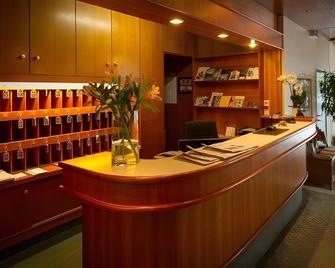 domus Hotel - מינכן - דלפק קבלה