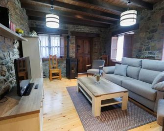 Hotel Rural El Molino - Cangas de Onís - Wohnzimmer