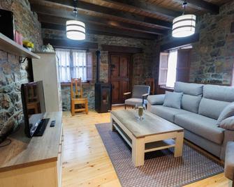 Hotel Rural El Molino - Cangas de Onís - Living room