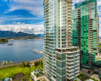 Pinnacle Hotel Harbourfront - Vancouver - Buiten zicht