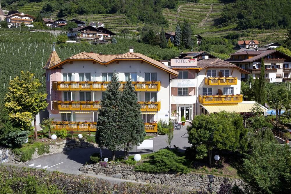 Ruster Resort - Lagundo - Bâtiment