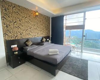 Parimahal Homestay - Shimla - Bedroom