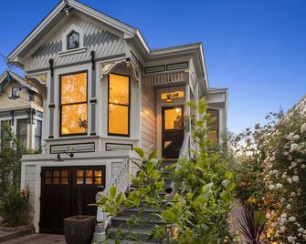 Garden Level Flat in 1885 Queen Anne Victorian Cottage in Alameda - Alameda - Bâtiment