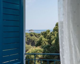 Aelia Studios - Koukounaries - Balkón