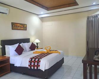 Lovina Beach Hotel - Buleleng - Bedroom