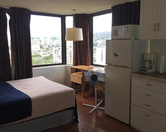 Corner Unit Studio@Waikiki Hotel Building 1 day min - Honolulu - Habitación