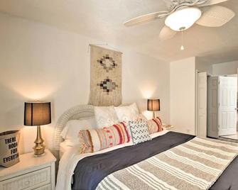 Sea La Vie Condo Pensacola Beach Access! - Pensacola Beach - Sypialnia