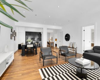 The Sfx Old Port - Montreal - Living room