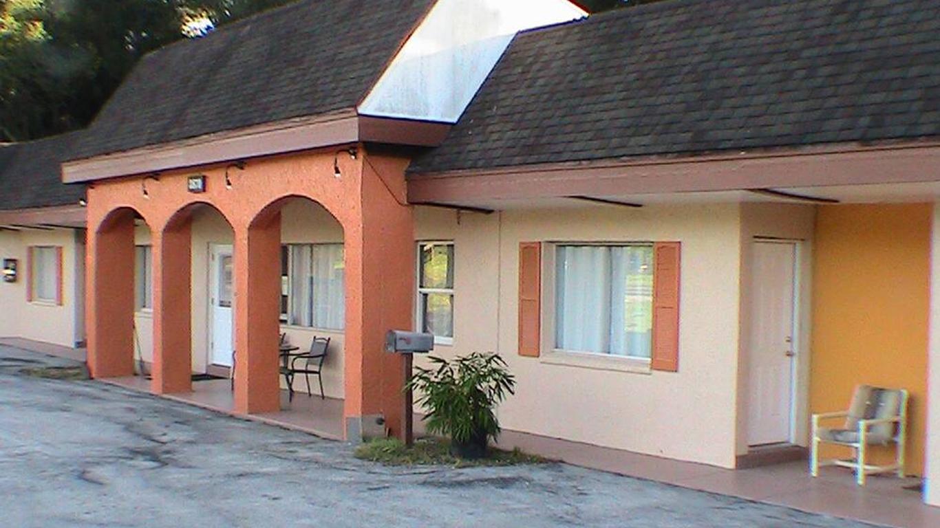 At Home Express Tangerine Inn