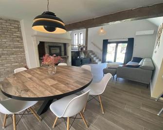 Holiday Home In Koksijde Near Ster Der Zee Beach - Koksijde - Jídelna