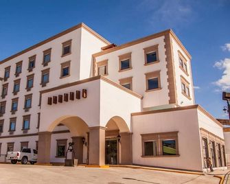 Hotel La Mina Parral - Parral - Gebouw