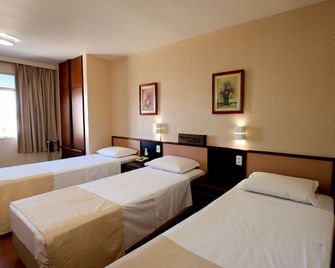 Lira Hotel - קוריטיבה