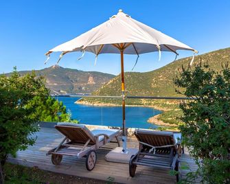 Happy Hotel Kalkan - קלקאן - פטיו