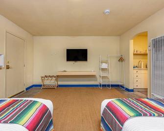 The Siesta Motel - Durango - Bedroom