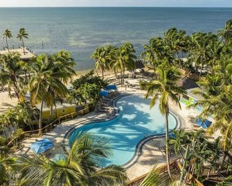 Studio w/2 Queen Beds, Kitchenette, Pool, Free Parking & Pet Friendly - Islamorada - Zwembad