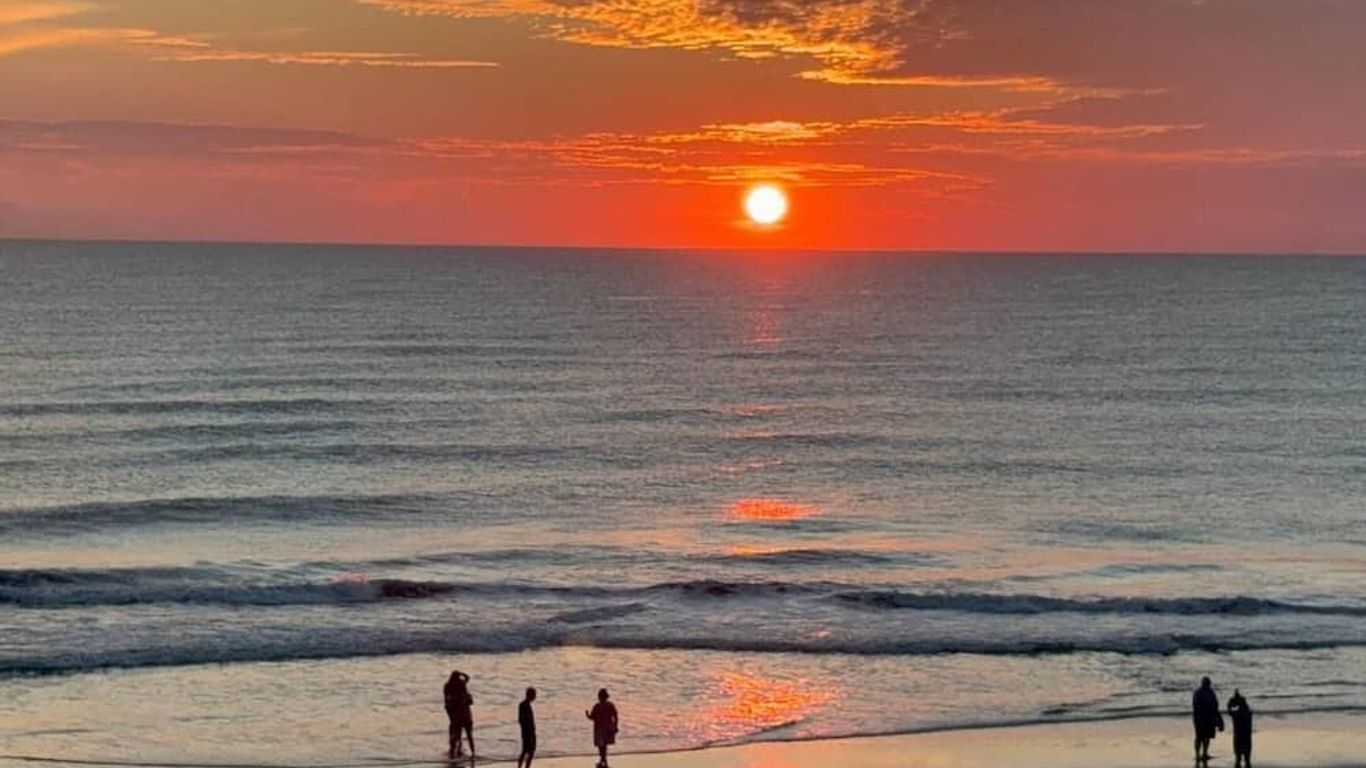 Chateau Mar Beach Resort