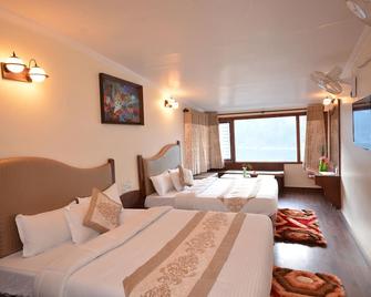 Hotel Happy Home The Lake Paradise - Nainital - Bedroom