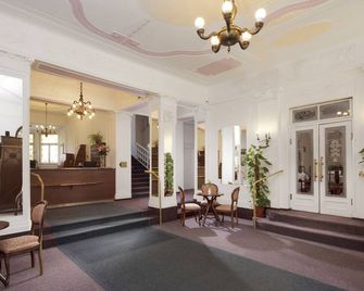 Dr. Adler Spa & Kurhotel - Františkovy Lázně - Lobby