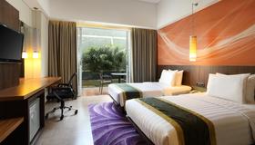 Holiday Inn Bandung Pasteur - Bandung - Bedroom
