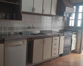 Tanino Home Suites - Mendoza - Kök
