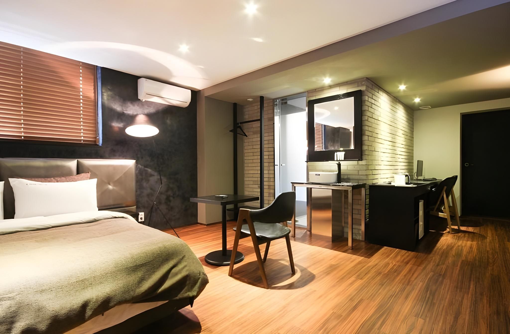 هوتل ذا لوا نامبو