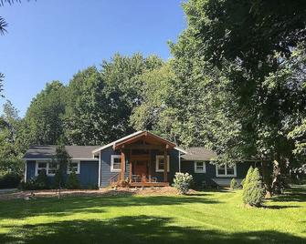Home for Rent for PGA at Oak Hill - Penfield - Building