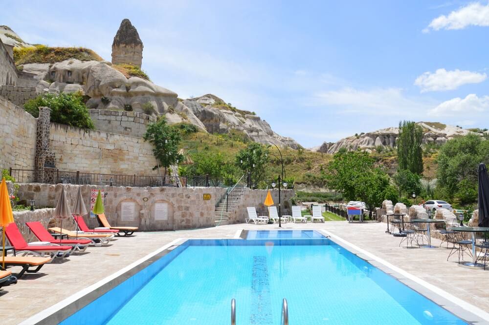 Grand Elite Cave Suites - גורמה - בריכה