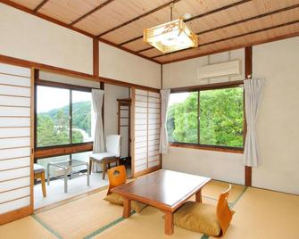 Yumeno Onsen - Kami