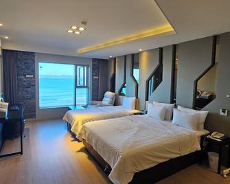 Pohang Hotel View - Pohang - Schlafzimmer