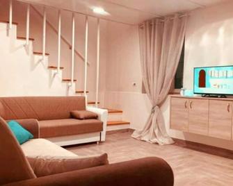 Casa Vacanze Aversa centro - Aversa - Soggiorno
