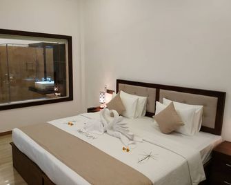 Sigiriya Cashew Palace Resort - Sigiriya - Chambre