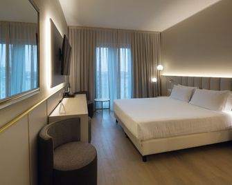 Hotel Nasco - Milan - Bedroom