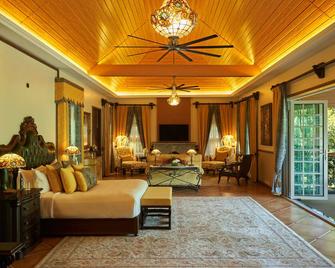 Coorg Wilderness Resort & Spa - Madikeri - Living room