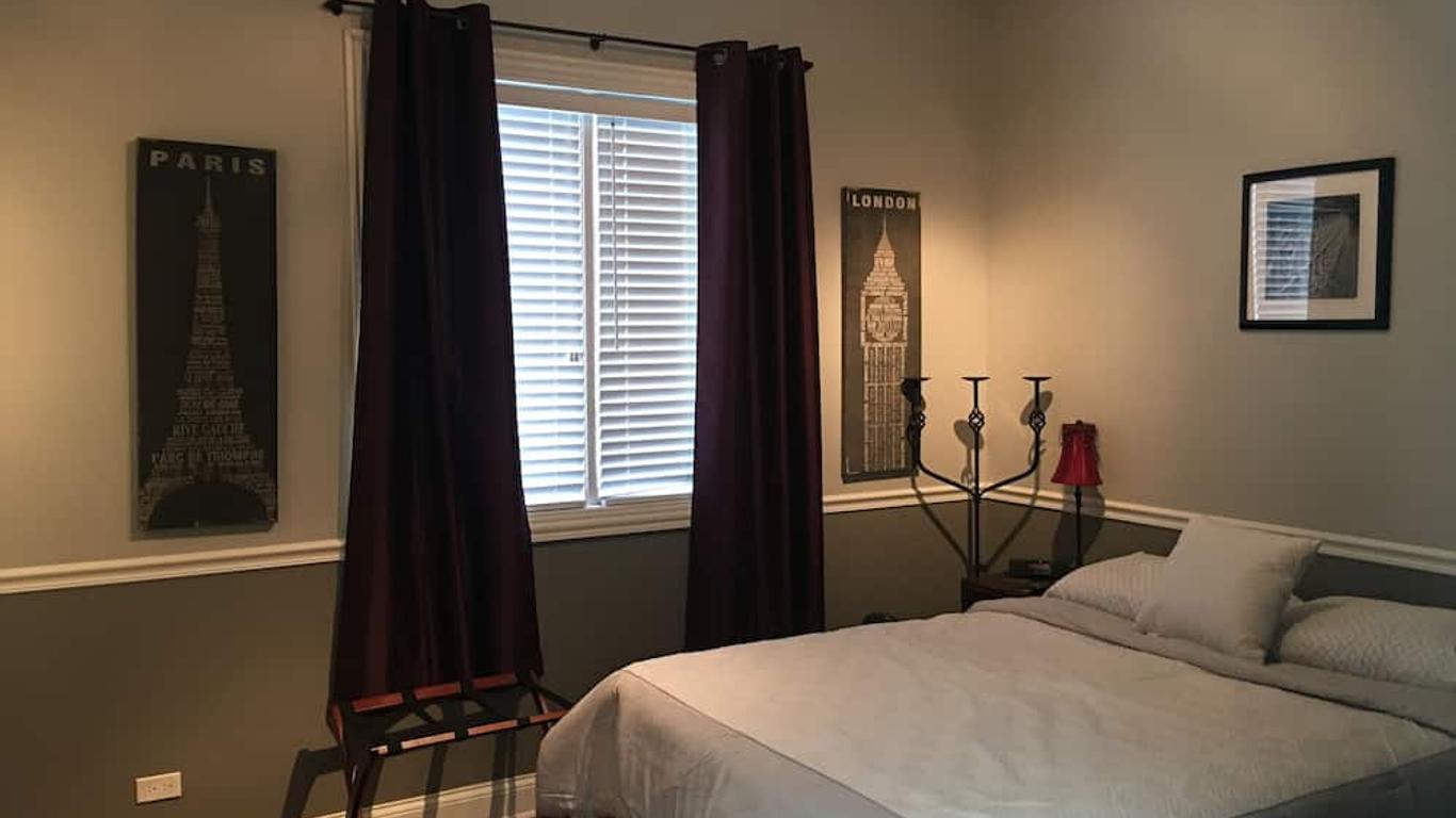 Just Minutes from Downtown Chicago