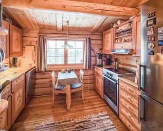 Stunning Home In Kvam With Wifi - Kvam - Kitchen